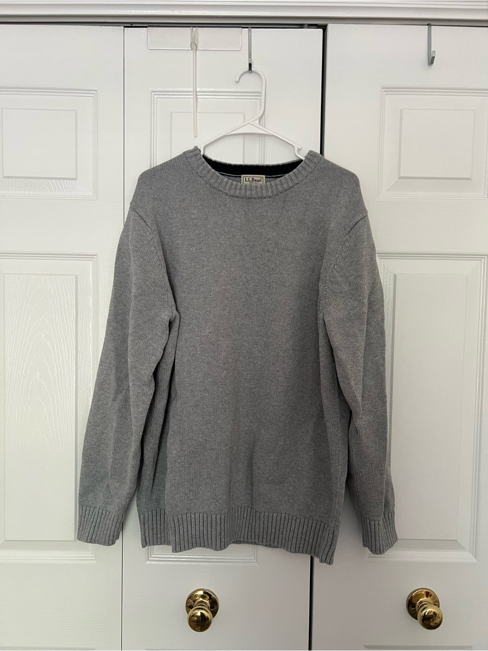 L.L. Bean Men's Crewneck Sweater in Light Gray